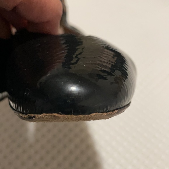 Chloe scalloped ballet flats with strap - Picture 12 of 13